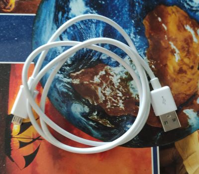 Лот: 20679989. Фото: 1. Кабель micro USB белый. Зарядные устройства, блоки питания, адаптеры сетевые для смартфонов