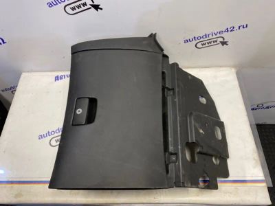 Лот: 21714733. Фото: 1. бардачок Chevrolet Cruze J305. Двигатель и элементы двигателя