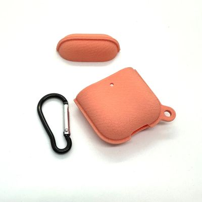 Лот: 25335890. Фото: 1. Чехол AirPods 1/2 Leather Hang... Чехлы, бамперы