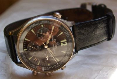 Лот: 1994965. Фото: 1. Часы Poljot Traveller Chronograph... Оригинальные наручные часы