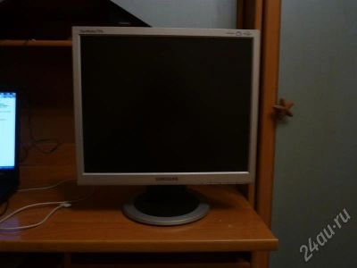 Лот: 613593. Фото: 1. Samsung SyncMaster 713N. ЖК-мониторы