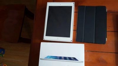 Лот: 4456020. Фото: 1. Apple ipad AIR LTE 4G симка 16gb... Планшеты