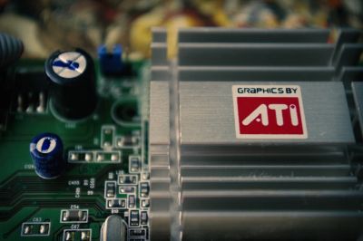 Лот: 5612373. Фото: 1. Видеокарта ATI Radeon 9250. Видеокарты