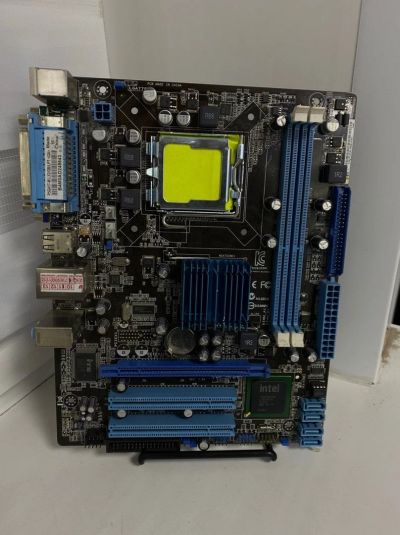 Лот: 14799927. Фото: 1. MB ASUS P5G41T LX2\GB\LPT Б/У... Материнские платы