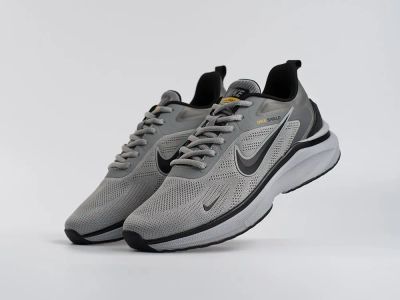Лот: 25108121. Фото: 1. Кроссовки Nike. Кеды, кроссовки, слипоны