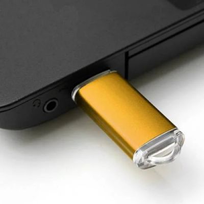 Лот: 6817640. Фото: 1. флешка USB 32 ГБ GB новая красная... USB-флеш карты