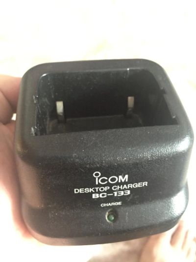 Лот: 6766992. Фото: 1. Icom зарядное устройства "стакан... Зарядные устройства, блоки питания, адаптеры сетевые для смартфонов