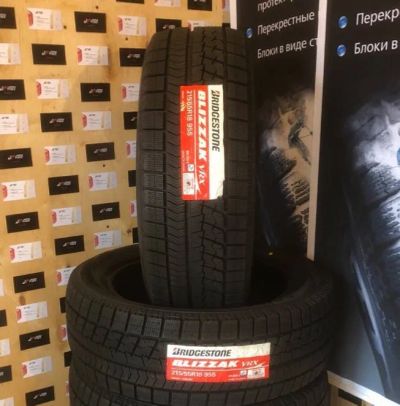 Лот: 19440266. Фото: 1. шины 215/55 R18 Bridgestone Blizzak... Шины