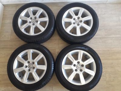 Лот: 17513976. Фото: 1. Оригинальные диски volkswagen... Шины