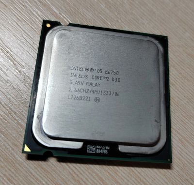 Лот: 20110336. Фото: 1. Процессор Intel Core 2 Duo E6750... Процессоры