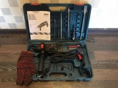 Лот: 15783004. Фото: 1. Перфоратор BOSCH GBH 800Вт. Электроинструмент