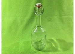 Лот: 18351950. Фото: 1. Бутылка из стекла с бугельным... Другое (посуда, кухонная утварь)