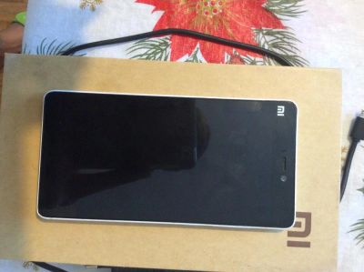Лот: 10786086. Фото: 1. Xiaomi mi 4c. Смартфоны