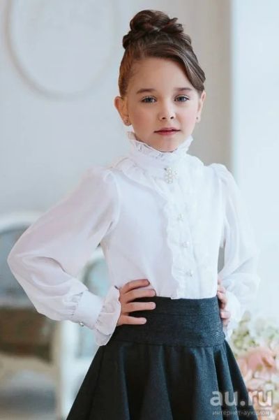 Лот: 9698486. Фото: 1. Блузка школьная. Школьная форма