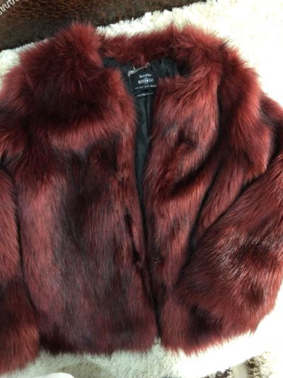 Лот: 11487545. Фото: 1. Шубка весна-осень новая Bershka... Верхняя одежда