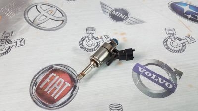 Лот: 23584123. Фото: 1. Форсунка Peugeot 3008 EP6FDTM... Двигатель и элементы двигателя