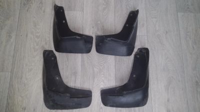 Лот: 7929875. Фото: 1. Комплект брызговиков Mitsubishi... Кузов