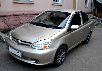 Лот: 3168773. Фото: 1. Продам Toyota Platz. Автомобили