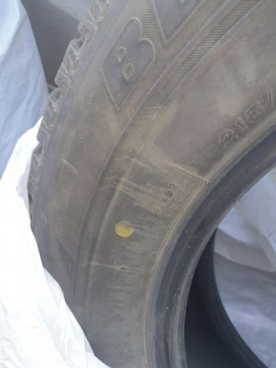 Лот: 20672967. Фото: 1. Шины Bridgestone Blizzak Revo... Шины