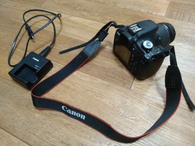 Лот: 15812775. Фото: 1. Фотоаппарат Canon EOS 1200d Kit... Цифровые зеркальные
