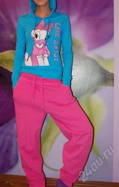 Лот: 642928. Фото: 1. Костюм яркий:) 40-42. Футболки, топы и майки