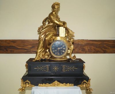 Лот: 10507321. Фото: 1. Большие каминные часы с боем Франция... Часы настенные, настольные