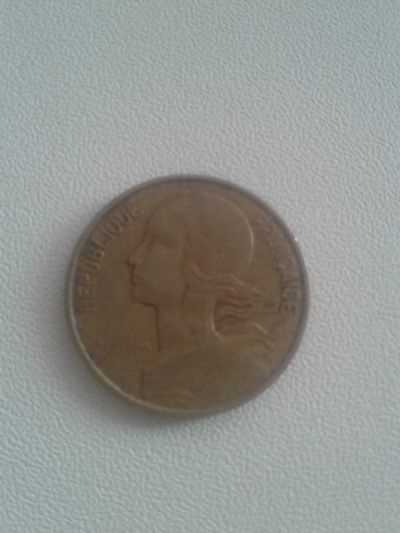 Лот: 19102485. Фото: 1. 10 сантимос 1964год. Другое (монеты)
