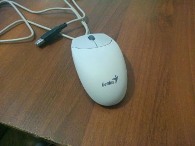 Лот: 4136406. Фото: 1. Компьютерная мышь USB. Genius... Клавиатуры и мыши