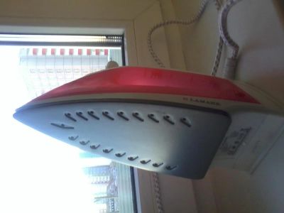 Лот: 3381091. Фото: 1. Продам новый паровой утюг!. Утюги, парогенераторы, отпариватели