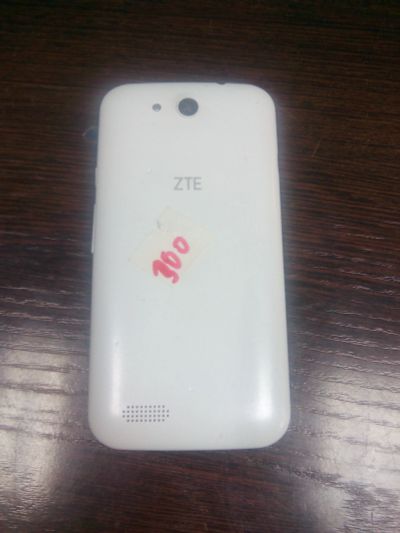 Лот: 11600571. Фото: 1. Телефон ZTE Blade Q lux (14364... Смартфоны
