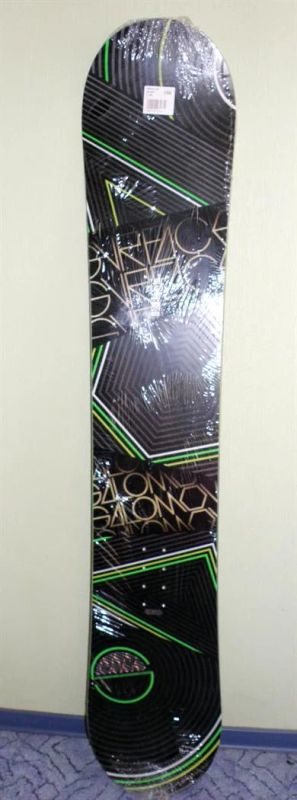 Лот: 3063634. Фото: 1. Salomon SURFACE MEN 156см 11/12... Сноуборды