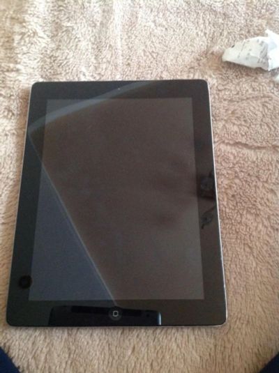 Лот: 6280765. Фото: 1. iPad 2. Планшеты