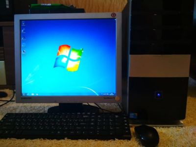 Лот: 14355258. Фото: 1. Монитор Samsung SincMaster 710V. ЖК-мониторы