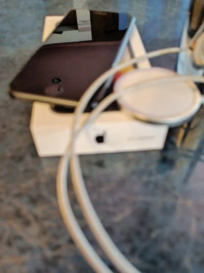 Лот: 20581705. Фото: 1. Iphone se 2022 128 midnight ЦЕНА... Смартфоны