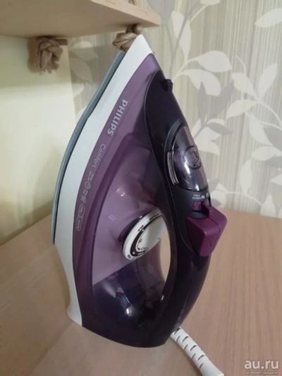 Лот: 14854846. Фото: 1. Утюг Philips gc 1445/30 отколот... Утюги, парогенераторы, отпариватели