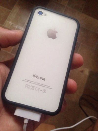 Лот: 6179961. Фото: 1. iphone 4s 16gb white (обмен galaxy... Смартфоны