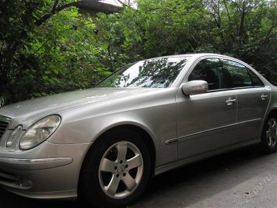 Лот: 1023927. Фото: 1. Mercedes-Benz E(w211). Автомобили