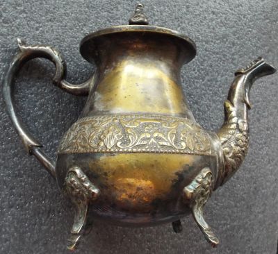 Лот: 17878192. Фото: 1. старинный чайник,латунь,серебрение. Предметы интерьера и быта