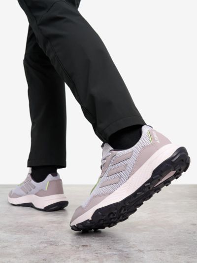 Лот: 23491948. Фото: 1. Кроссовки женские adidas Tracefinder... Другое (одежда, обувь, галантерея)