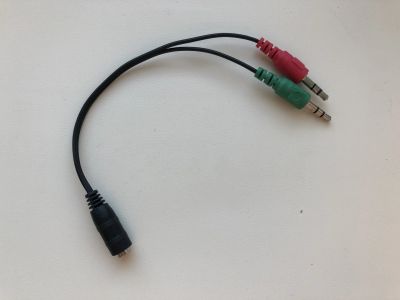 Лот: 25404715. Фото: 1. Переходник 2 x MiniJack 3.5 (папа... Шнуры, кабели, разъёмы