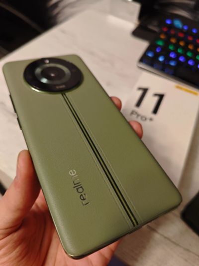 Лот: 24388452. Фото: 1. Realme 11 Pro+ 12/256 Green. Смартфоны