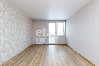 Лот: 25429662. Фото: 1. 3-комн. квартира , Красноярск... Квартиры, студии