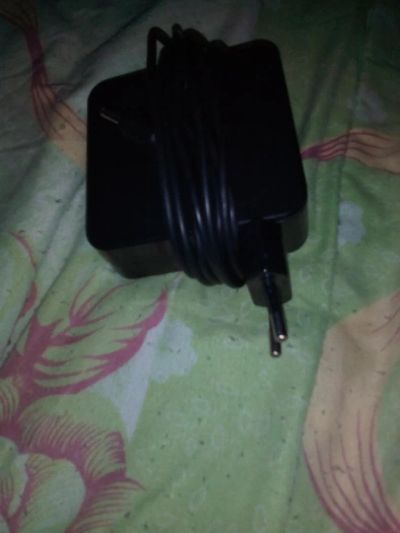 Лот: 4955821. Фото: 1. Зарядное от ноутбука asus. Приводы CD, DVD, BR, FDD