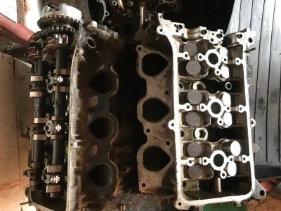 Лот: 14109454. Фото: 1. ГБЦ Toyota Land Cruiser Prado... Двигатель и элементы двигателя