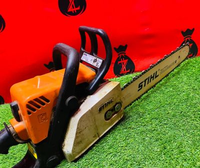 Лот: 21091766. Фото: 1. Бензопила STIHL MS 180 (Кр/Яр). Бензо-, мотоинструмент