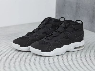 Лот: 10476725. Фото: 1. Nike Air Max 2 Uptempo QS TF. Кеды, кроссовки, слипоны