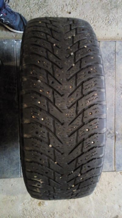 Лот: 12495968. Фото: 1. Продам зимнюю резину 215/65 R16... Шины