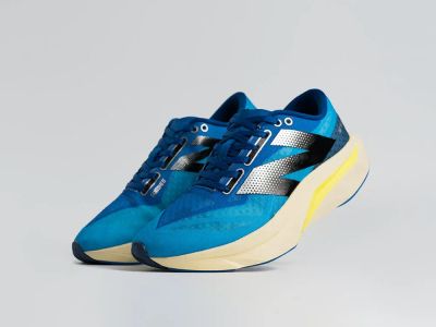 Лот: 25359762. Фото: 1. Кроссовки New Balance FuelCell... Кеды, кроссовки, слипоны