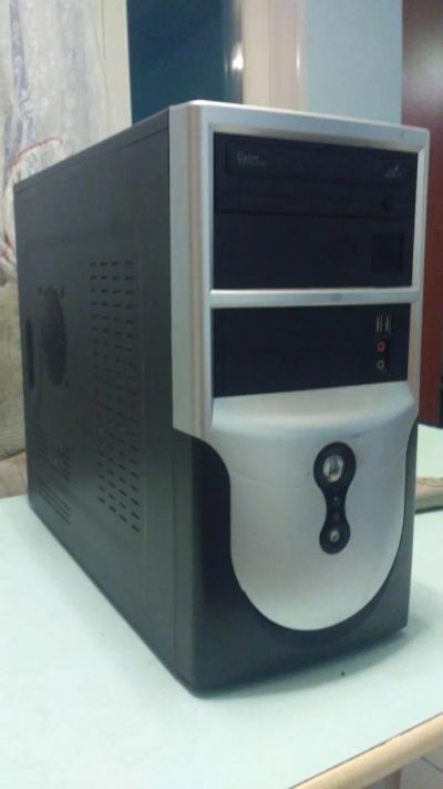 Лот: 10964033. Фото: 1. Системный блок Intel Dual Core... Компьютеры в сборе