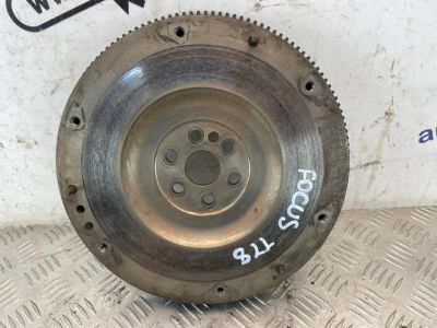 Лот: 24965186. Фото: 1. маховик Ford Focus CB4. Двигатель и элементы двигателя